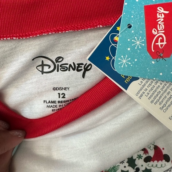 2pc.Disney's Mickey Mouse Christmas Pajama Set Boy/Unisex - Picture 6 of 6